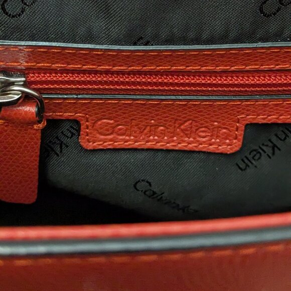 CALVIN KLEIN Women\'s L-REESE CONVERTIBLE BACKPACK PURSE Real Leather Red main image 7